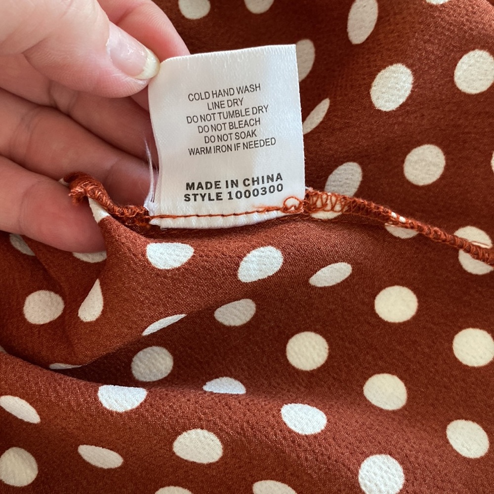 ⬇️ PRICE DROP ⬇️ NWT - Sheike Wonderland Polka Dot One Sleeve Blouse - Picture 8 of 8